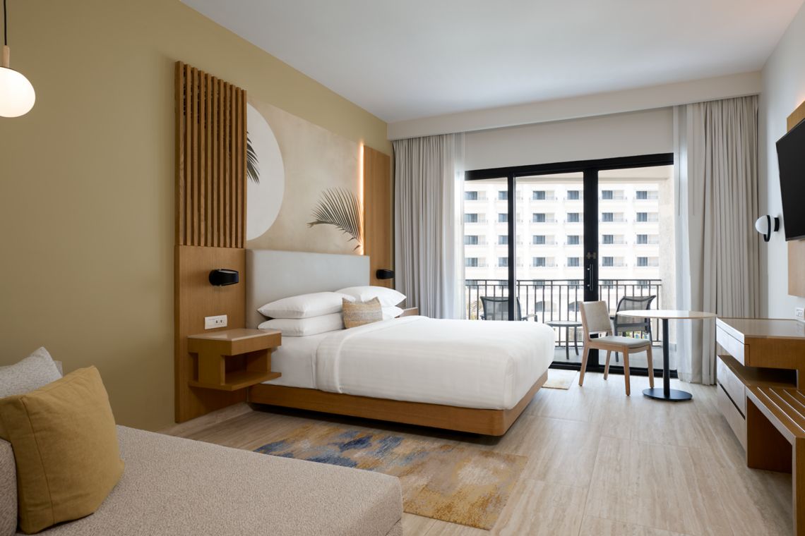 South Asian, Indian Destination Wedding Marriott Cancun