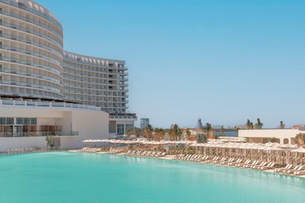 South Asian, Indian Destination Wedding 2025 AIC Showstopper Award